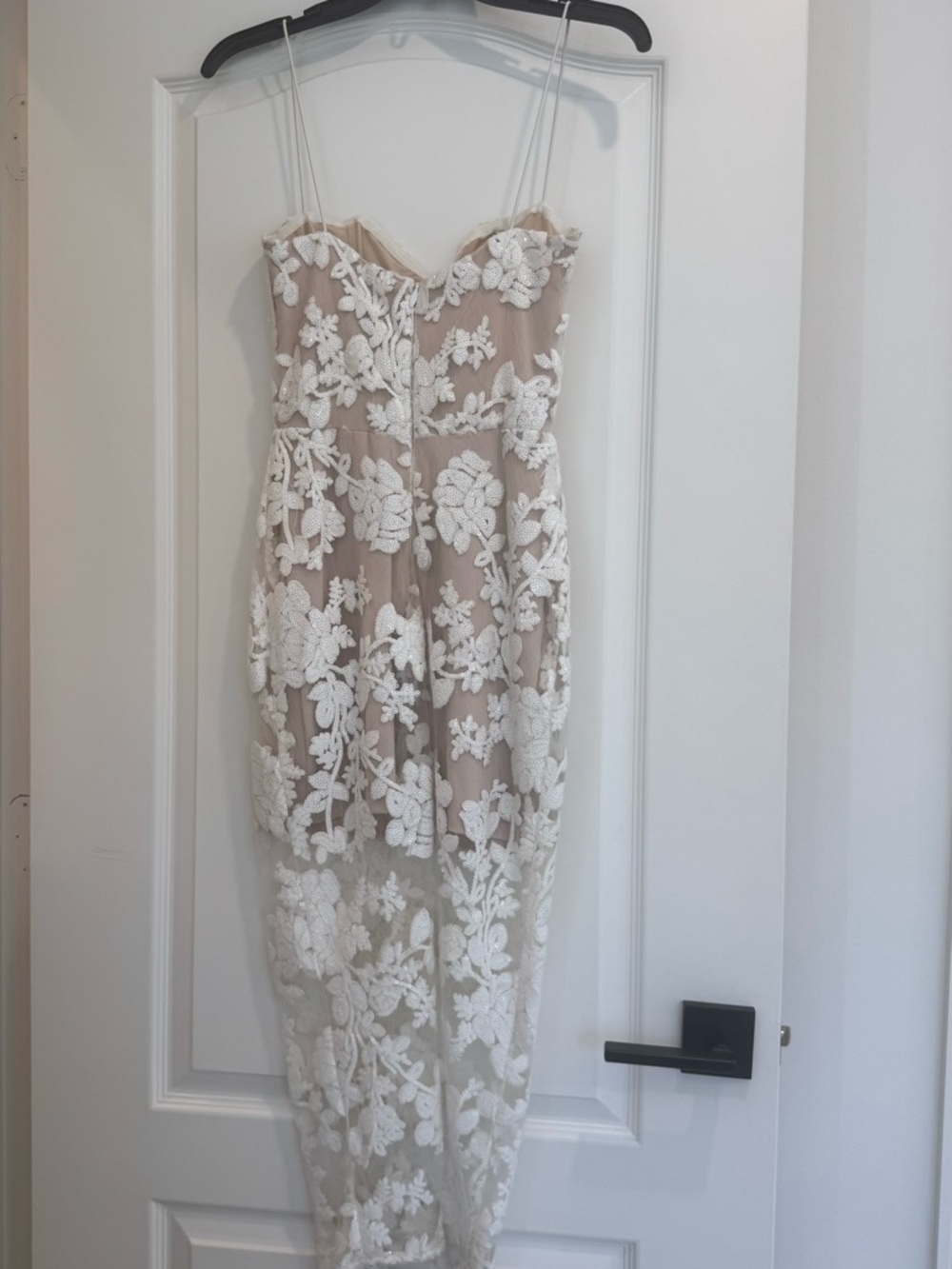 Nookie Nude Midi Dress with White Floral Lace - Picture 3 of 4